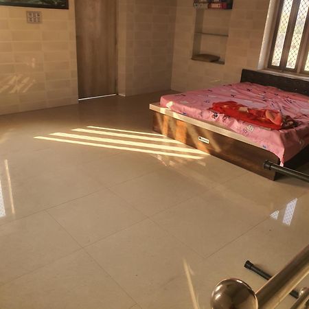 Maa Ambe International Hotel Barmer Ngoại thất bức ảnh